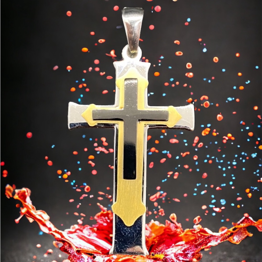 Stainless steel cross pendant